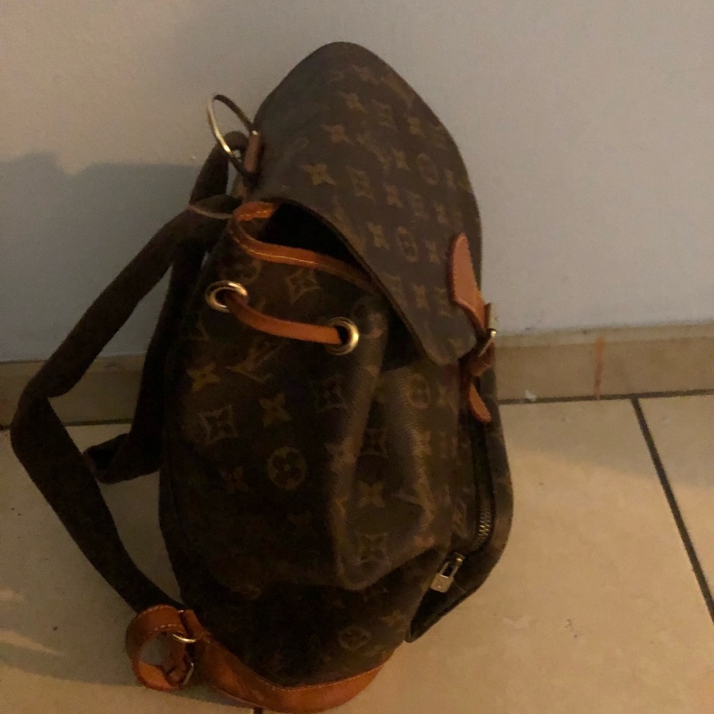 LOUIS VUITTON MONOGRAM MONTSOURIS backpack needs strap sewn. sold as is